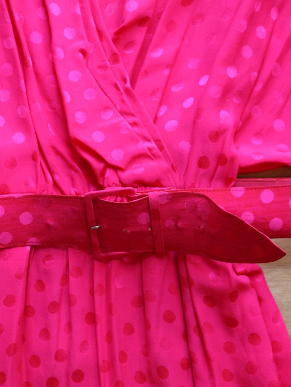 Vintage Liz Claiborne 100% Silk Hot Pink Polka-Dot Long Sleeve Midi Dress - Picture 4 of 16